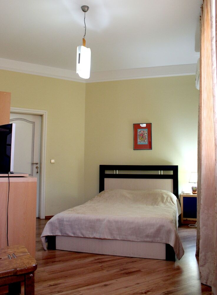 Irmeni Hotel