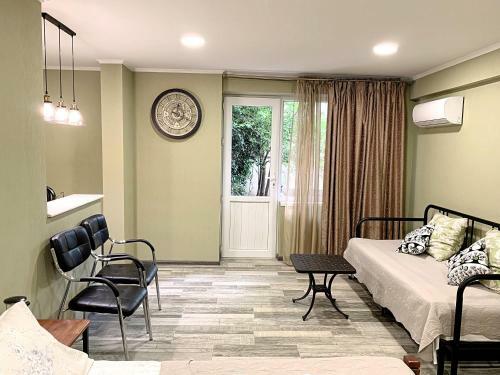 Hostal Red Fox Guest House