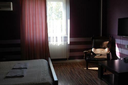 Hotel Georgia 444