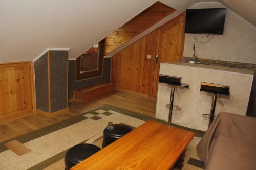 Hostal Guest House Gamardjoba