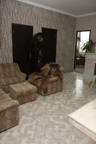 Hostal Guest House Gamardjoba