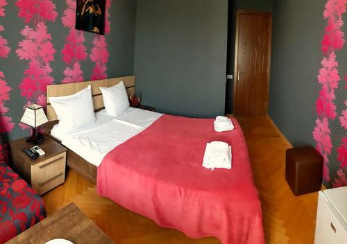 Bonus Hotel