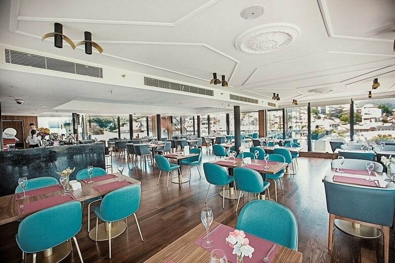 Hotel Tiflis Palace