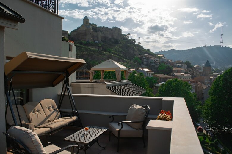 Hotel Tiflis Palace