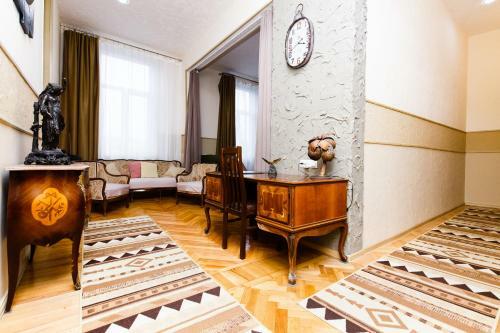 Gl Hostel