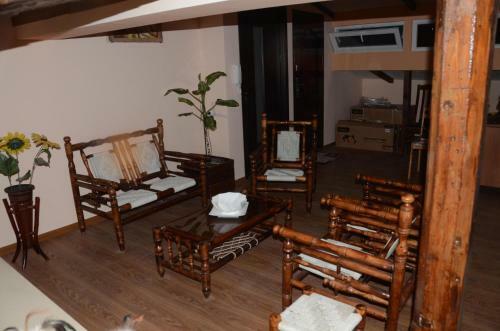 Gl Hostel
