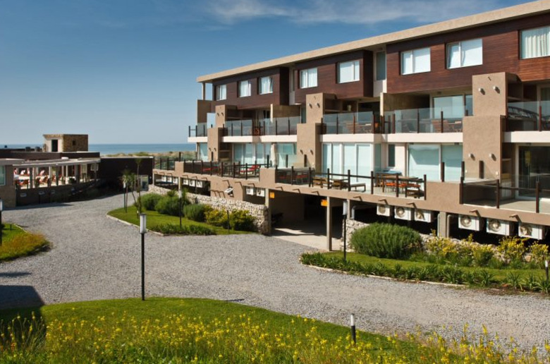 Linda Bay Beach, Resort & Spa
