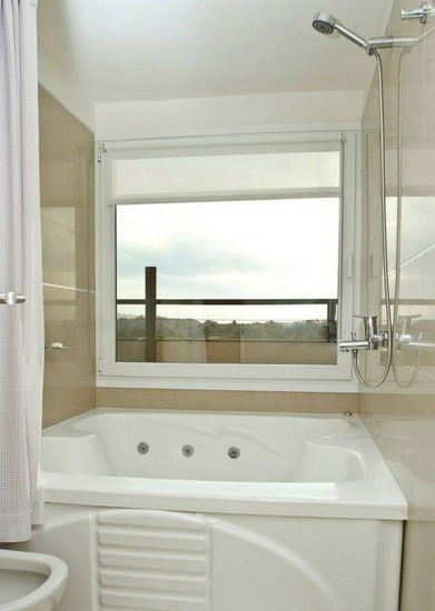 Linda Bay Beach, Resort & Spa