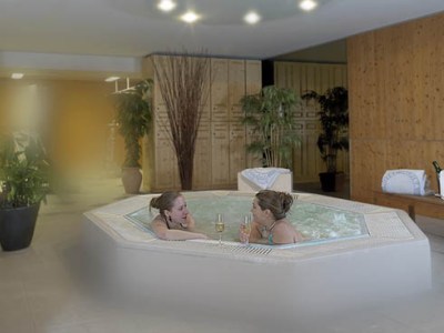Hotel Alpina