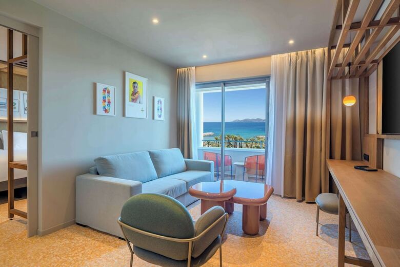 Le Radisson Blu 1835 Hotel & Thalasso