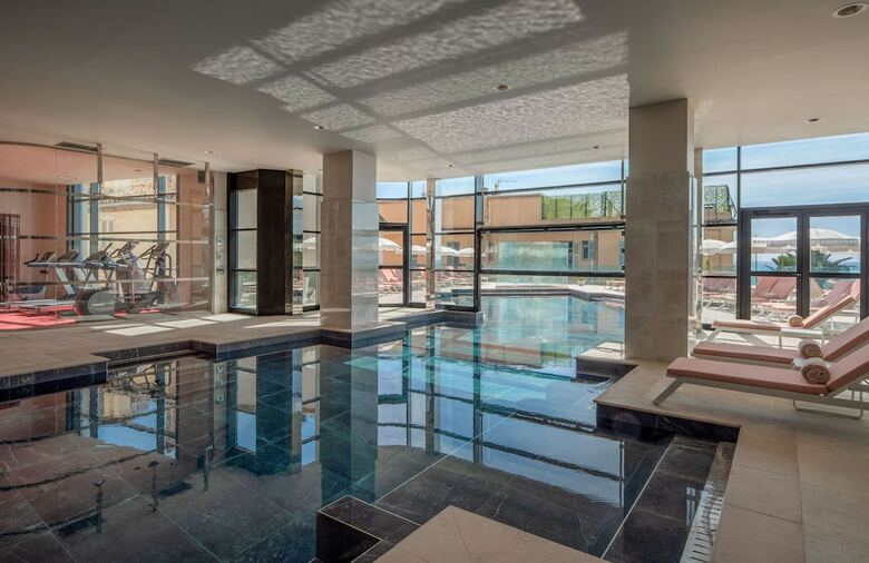 Le Radisson Blu 1835 Hotel & Thalasso