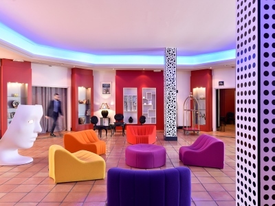Hotel Arles Plaza