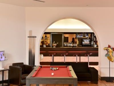 Hotel Arles Plaza