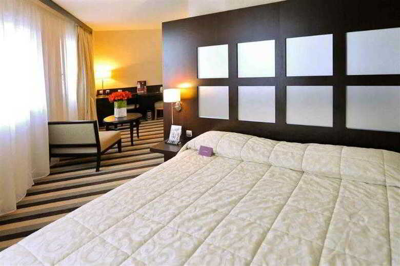 Hotel Mercure Rouen Champ De Mars