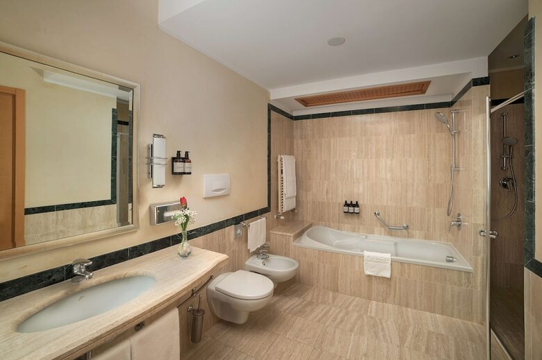 Hotel NH Collection Genova Marina
