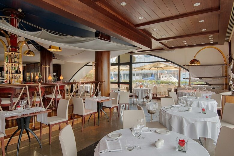 Hotel NH Collection Genova Marina