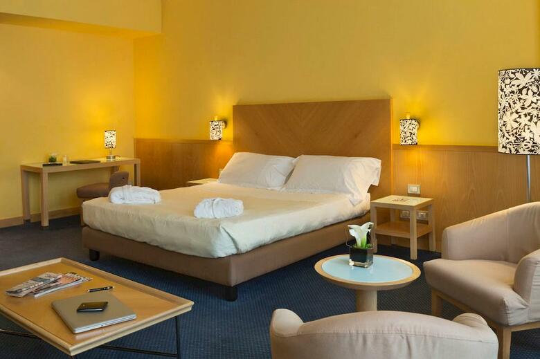 Hotel UNA Tocq