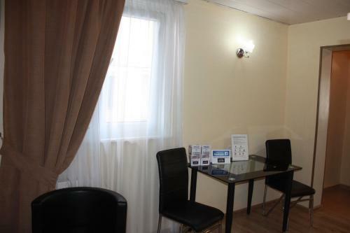 Paradise Hotel