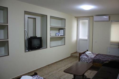 Paradise Hotel