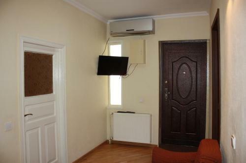 Paradise Hotel