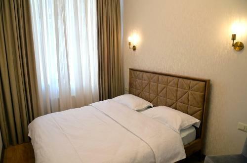 Rustaveli Besiki Apartments