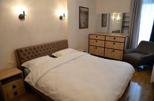 Rustaveli Besiki Apartments