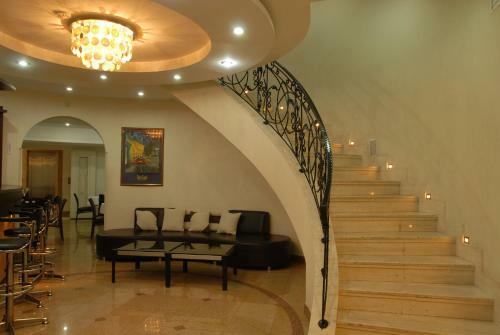 Hotel Vedzisi