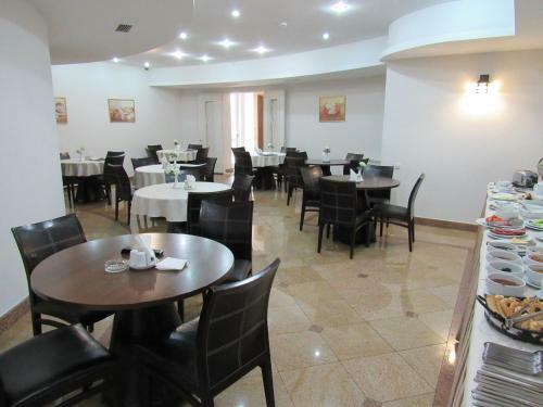 Hotel Vedzisi