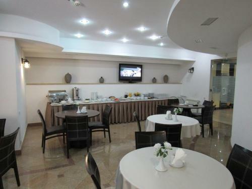 Hotel Vedzisi