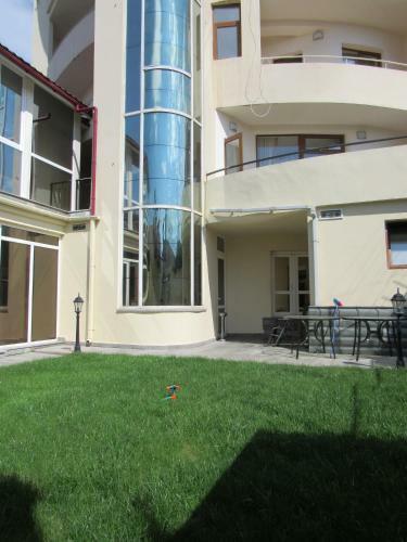 Hotel Vedzisi