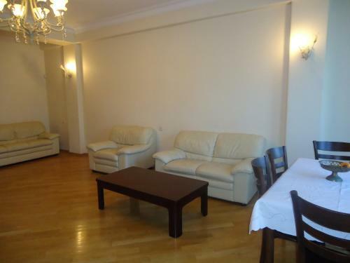 Verahouse Apartment In Tbilisi