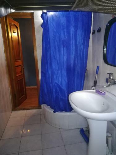 Hostal St Hostel