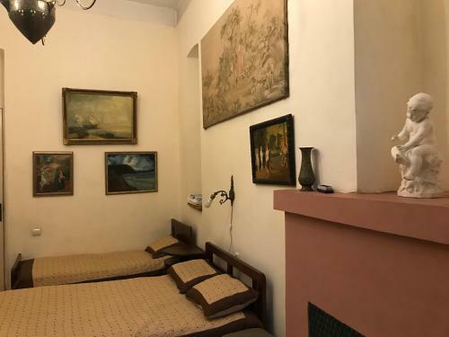 Hostal Gutsa