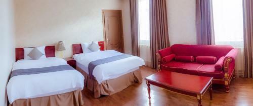 Fund Hotel
