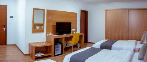 Fund Hotel