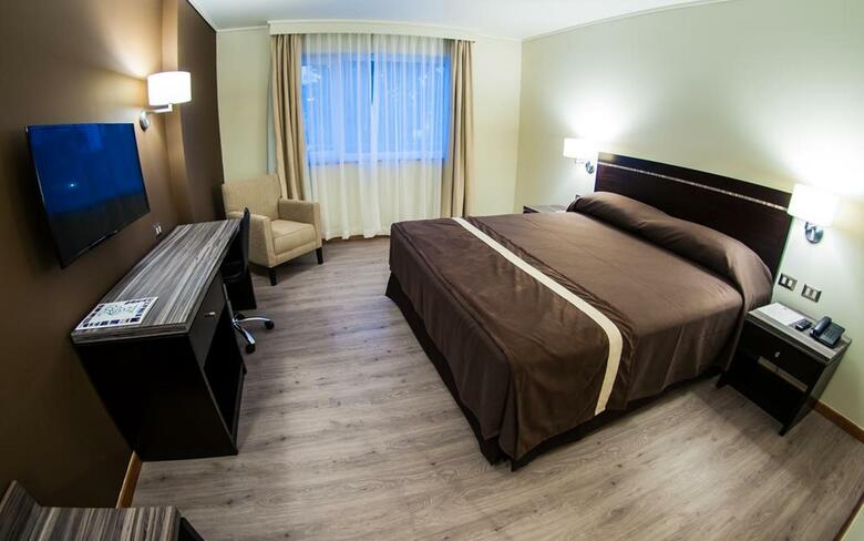 Hotel Diego De Almagro Curic�