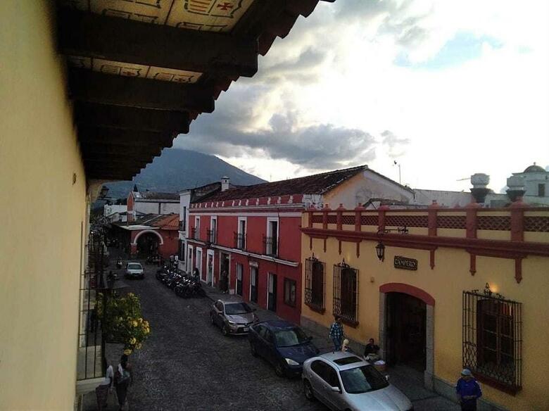 Casa Del Arco