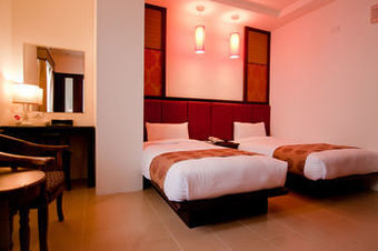 East Town 26 Hotel