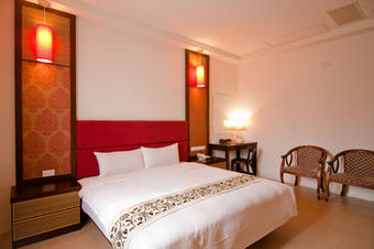 East Town 26 Hotel