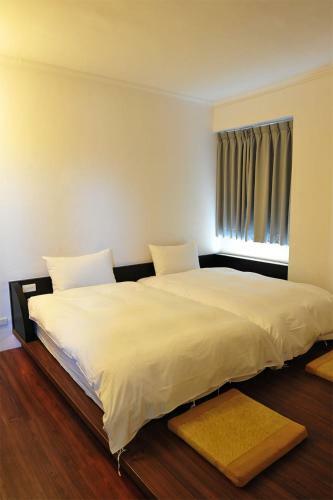 Lienfook Hotel