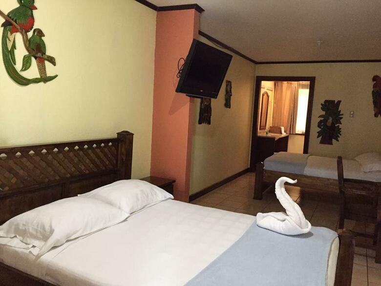 Hotel Pacand�
