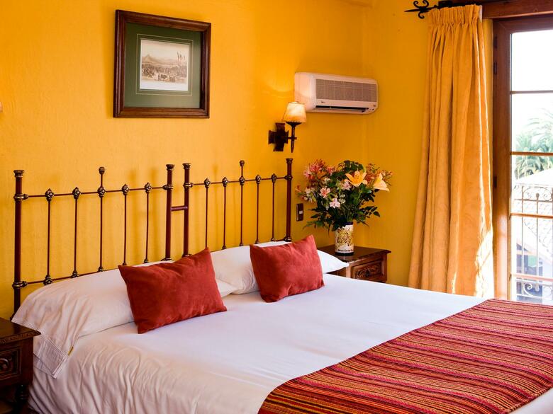 Hotel Santa Cruz Plaza