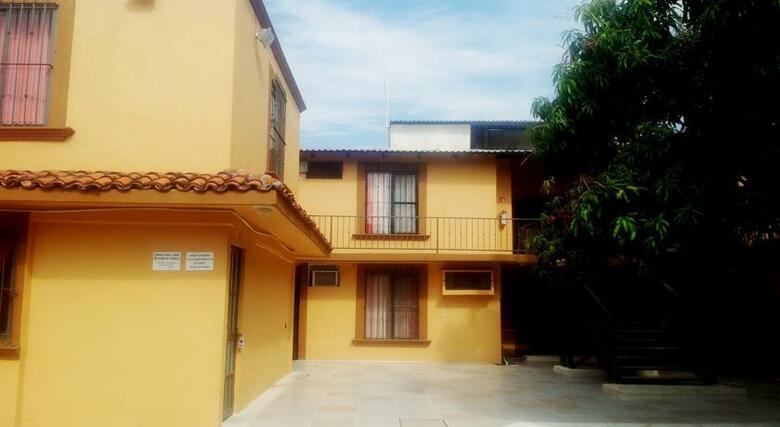 Uke Inn Suites Teran