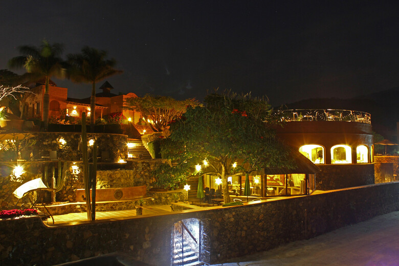 Hostal De La Luz - Spa Holistic Resort