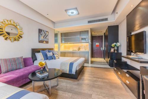 Binjiang Seven Service Apartment