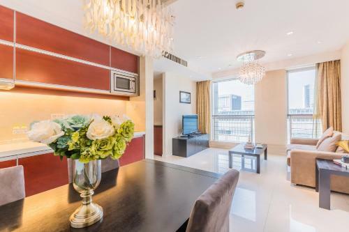 Binjiang Seven Service Apartment