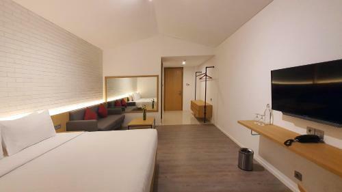 Hotel Ra Inn Kemang