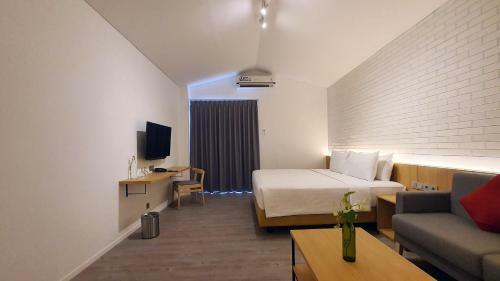 Hotel Ra Inn Kemang