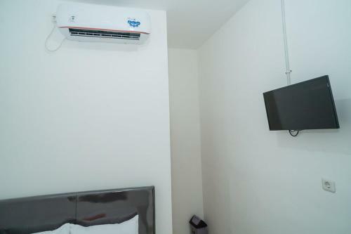 Hotel Koolkost Syariah At Jalan Cemara Koja