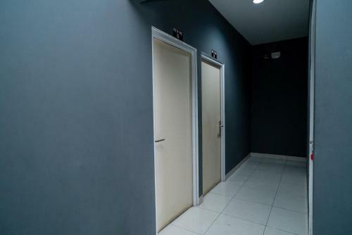 Hotel Living Kost Syariah Redpartner